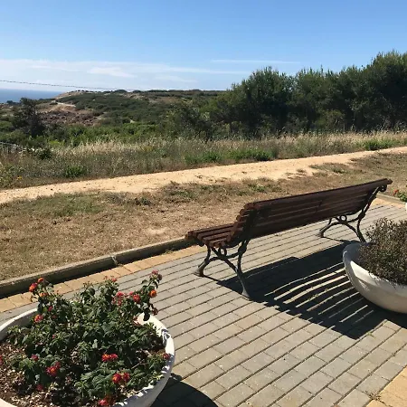 Ξενοδοχείο Blue House 3*